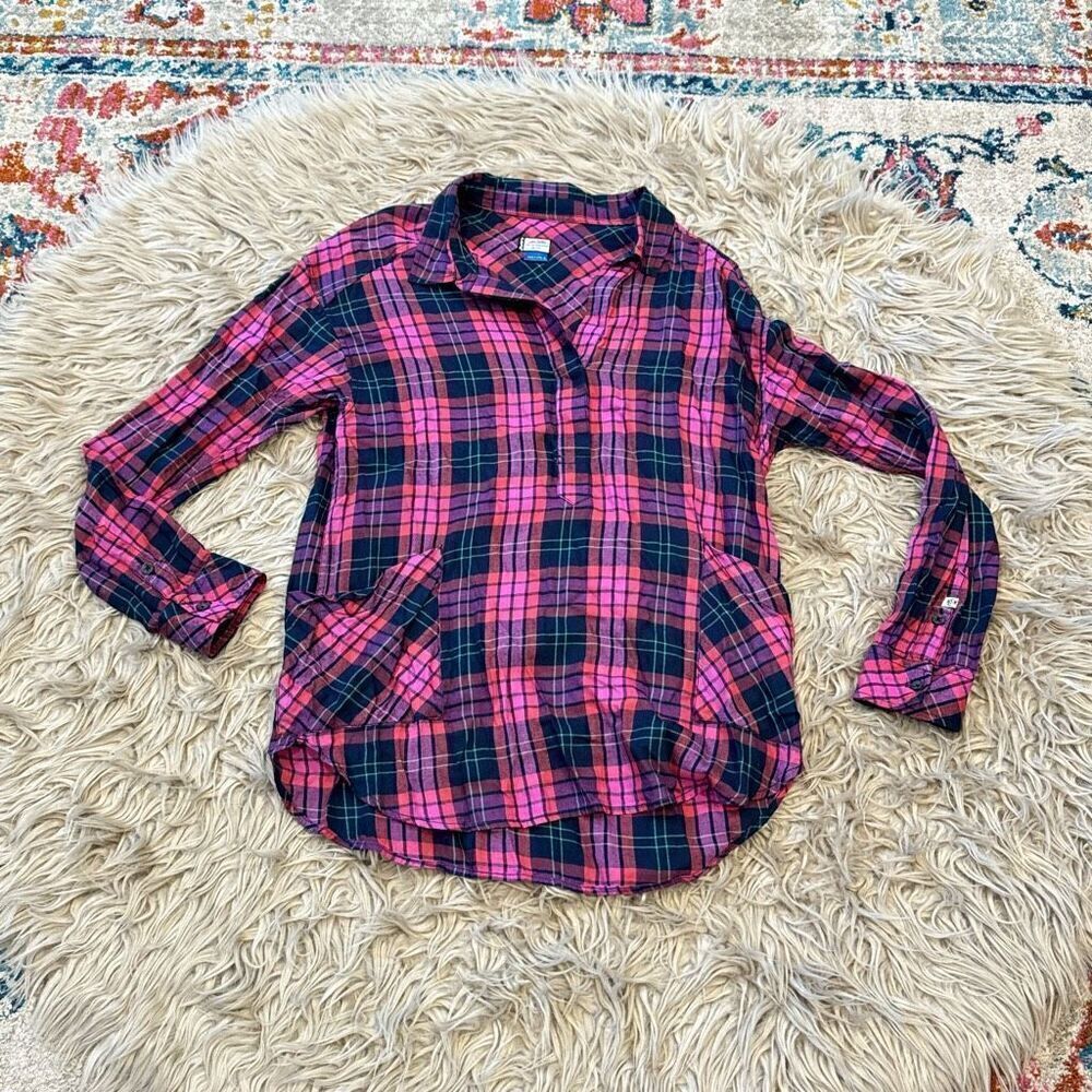 Kavu soft flannel shirt size small